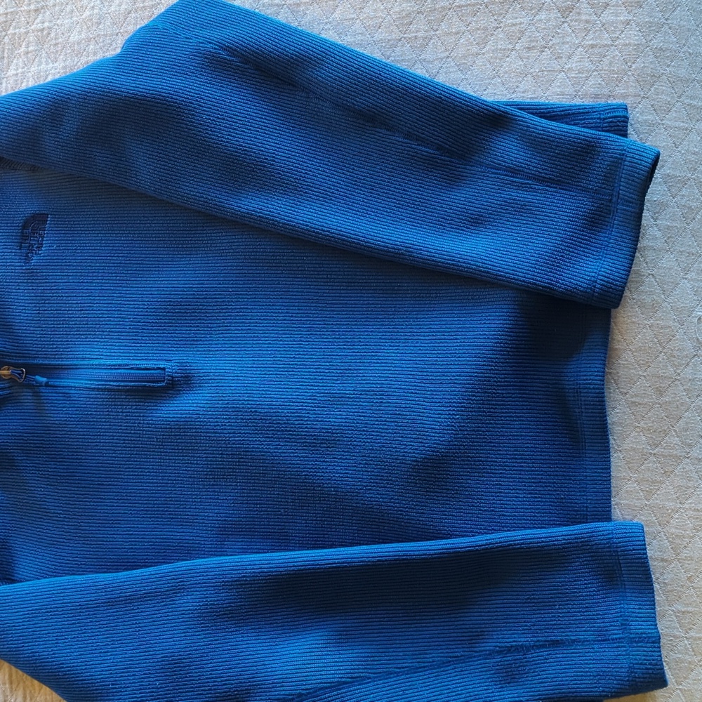 North face pullover